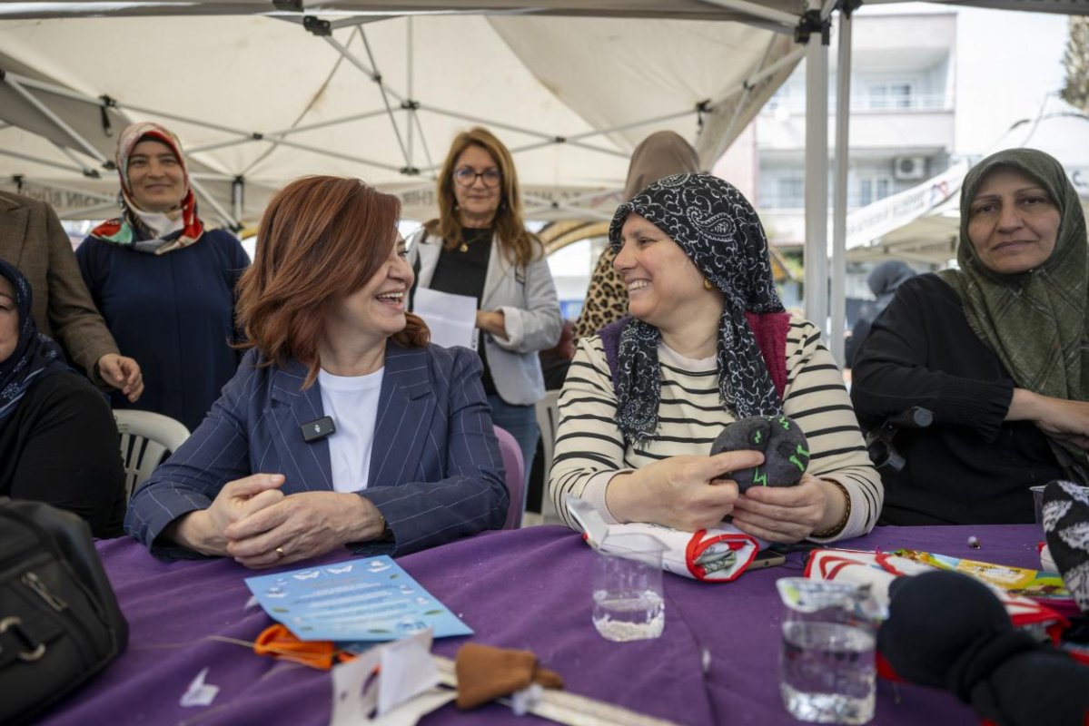 Mersin Büyükşehir Belediyesi Evleri Kadın Atölyesine Çeviriyor