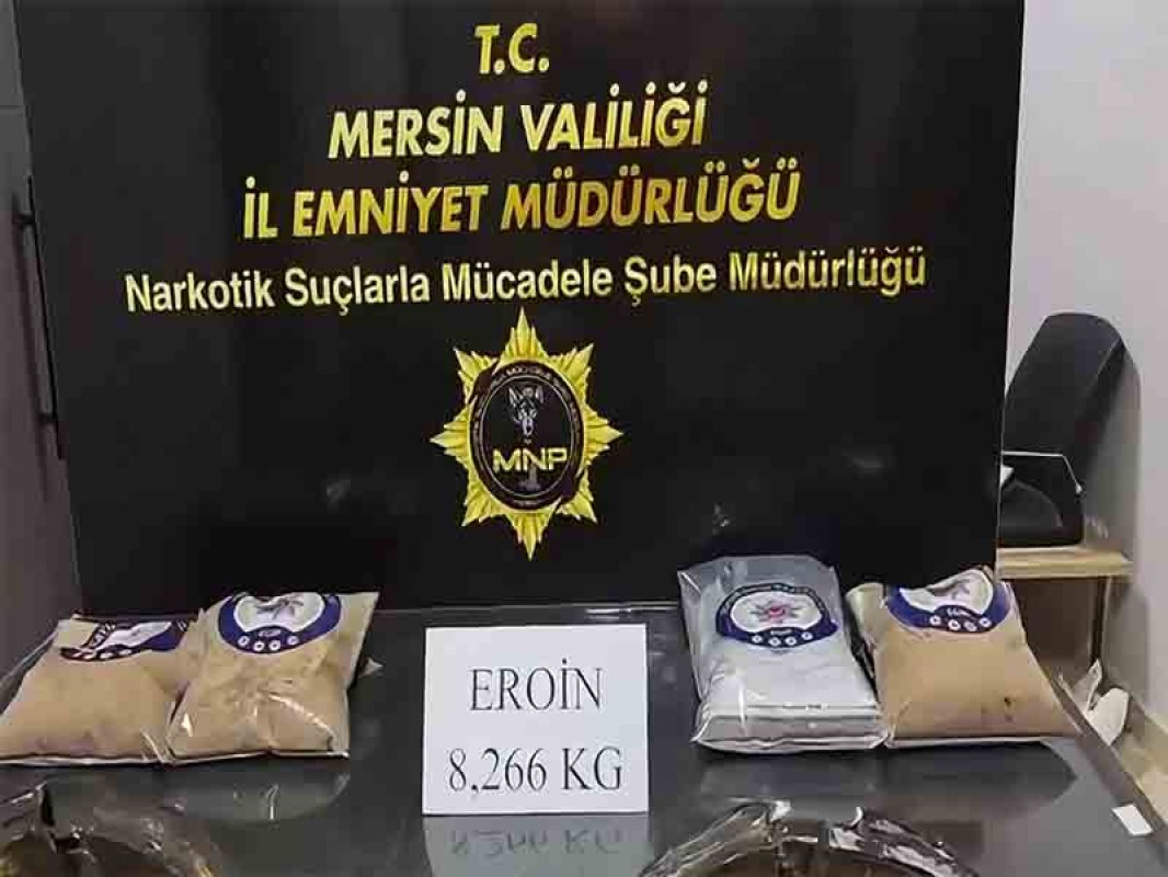 Mersin'de Lastiklerde Gizlenen 8 Kilo Eroin ele Geçirildi