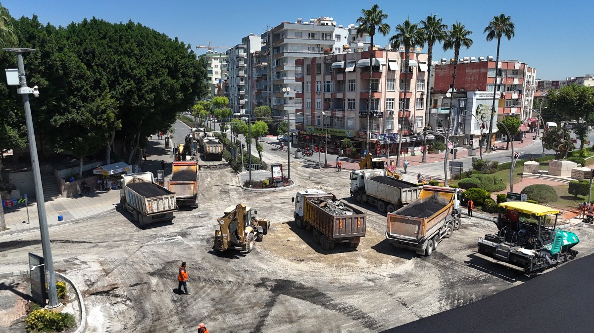 Mersin Büyükşehir Tarsus Trafiğine de Yetişti 