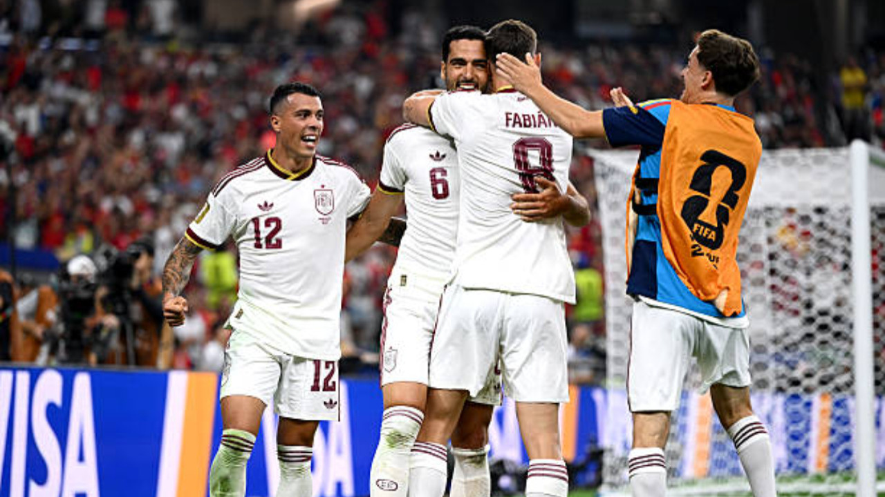 90+1'de gelen gol Portekiz'i yıktı! İspanya çeyrek finalde