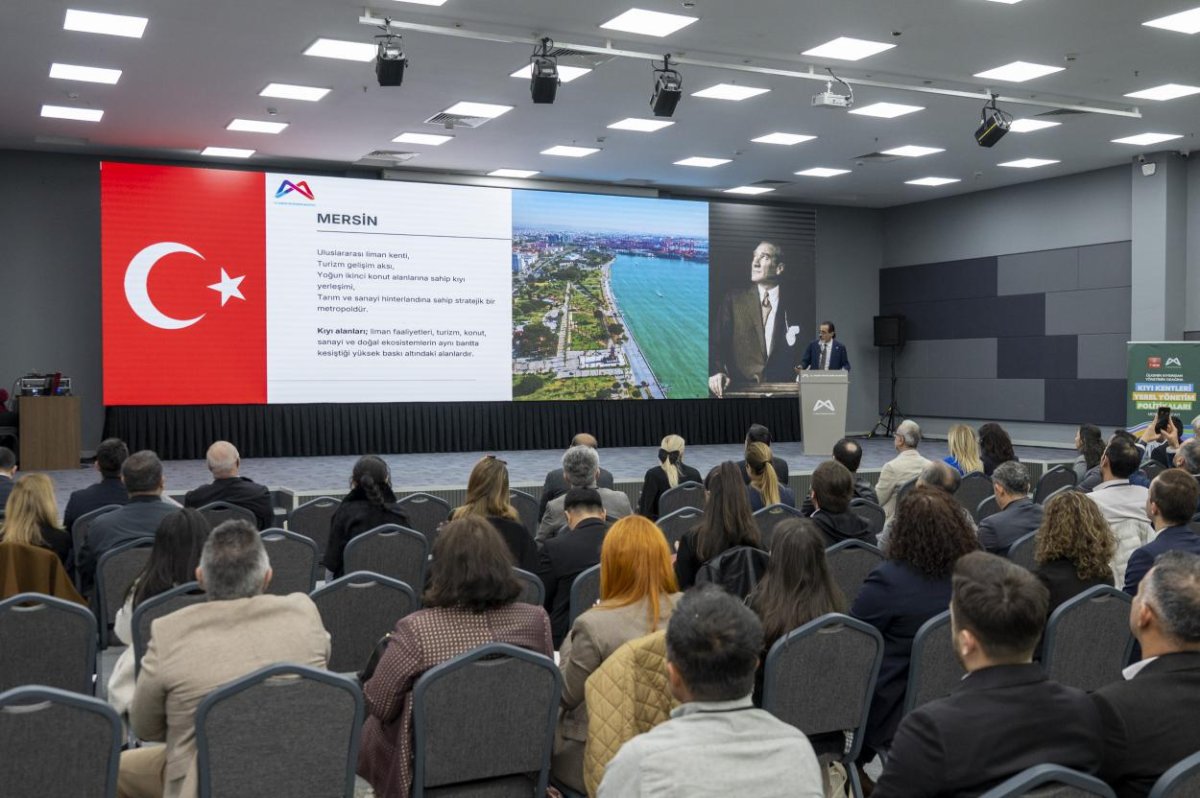 Mersin Büyükşehir’in Ev Sahipliğinde ‘Kıyı Kentleri Çalıştayı’ Düzenlendi