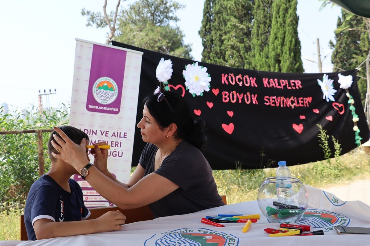 TOROSLAR BELEDİYESİNDEN ÇOCUKLARA UNUTULMAZ KARNE ŞENLİĞİ