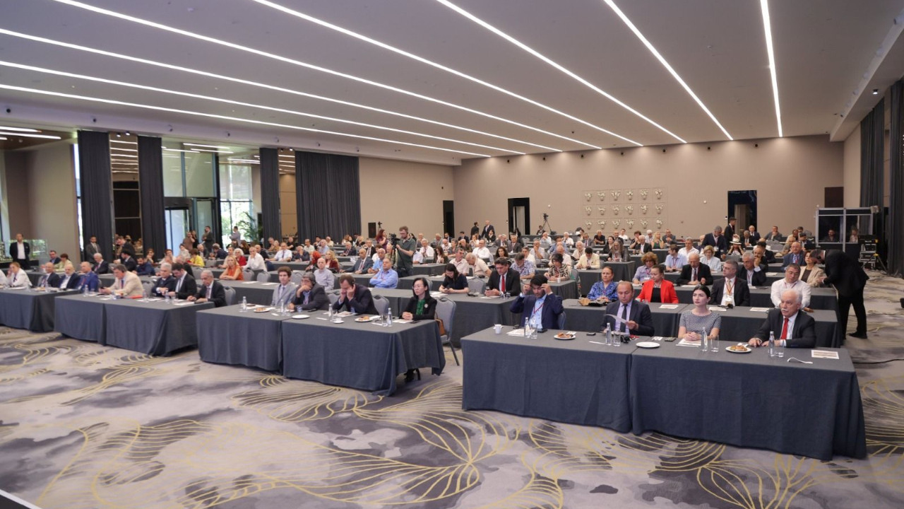 DÜNYA-MER ev sahipliğinde dev konferans: Açılış konuşmasıyla başladı