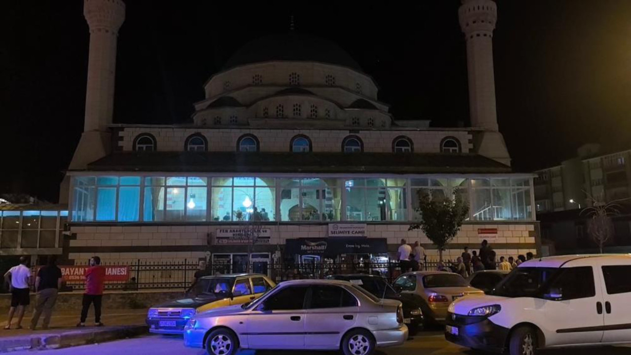 Erzurum'da kan donduran olay! Camide bir kişi asılı halde bulundu!