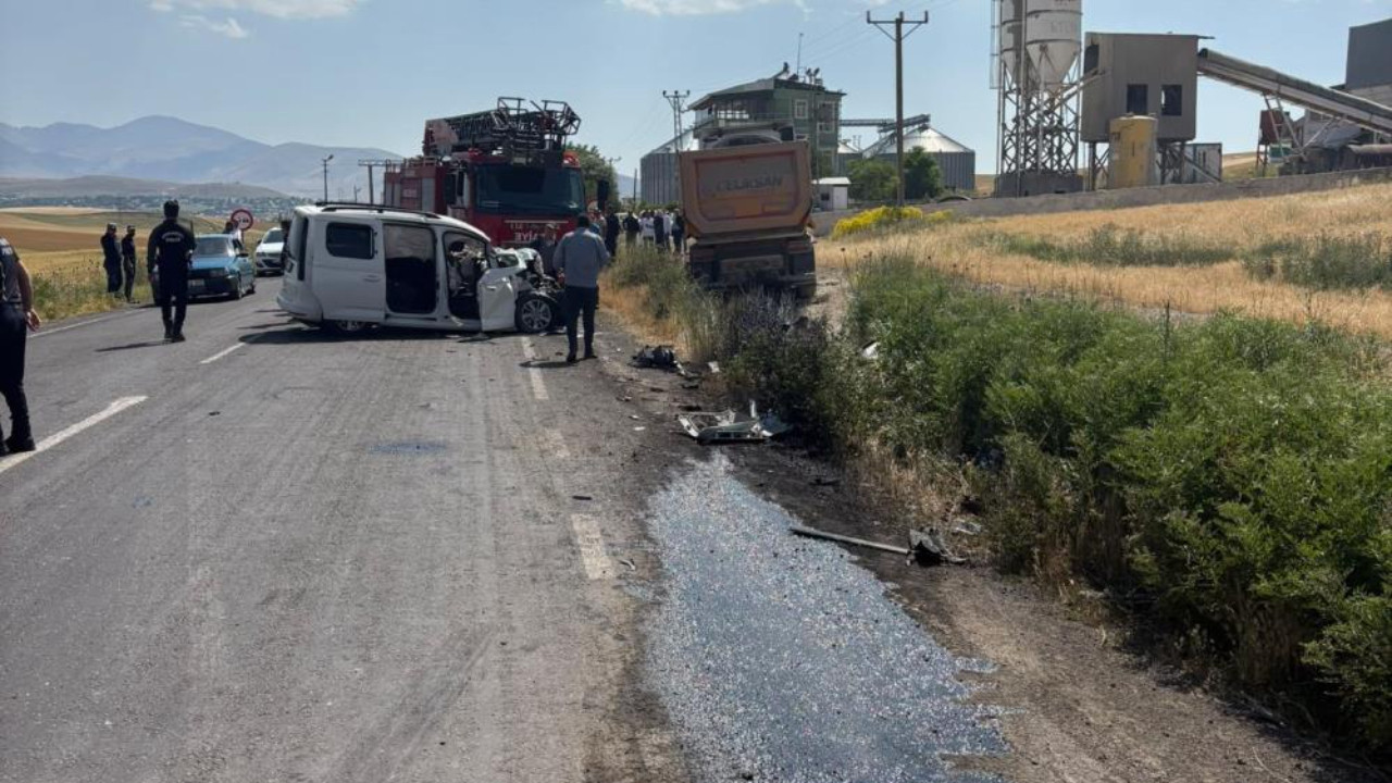 Feci kaza dede ve torununu hayattan kopardı: Hastane önünde gözyaşları sel oldu...