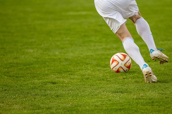 Fenerbahçe, derbiden galibiyetle ayrıldı