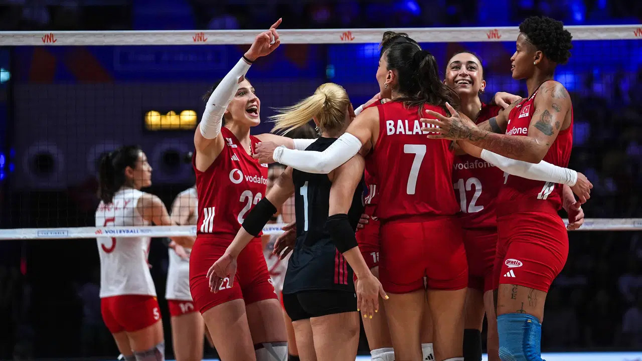 Filenin Sultanları finale yükseldi!