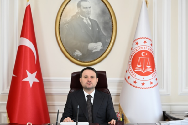 Gürlek: Çocukları korumaya yönelik yeni kanun teklifi TBMM’ye sunuldu