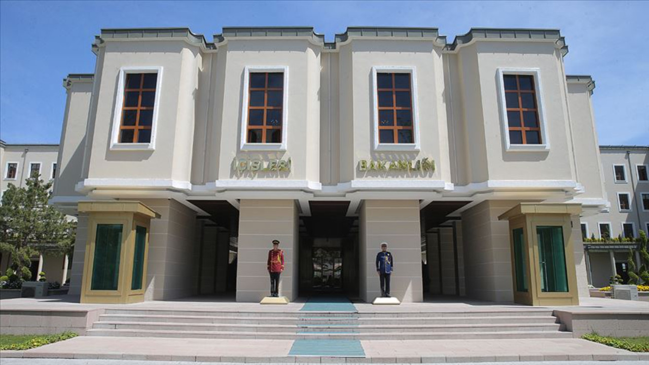 İçişleri Bakanlığı duyurdu: 16 ülkede yakalanan 90 aranan şahıs Türkiye'ye iade edildi