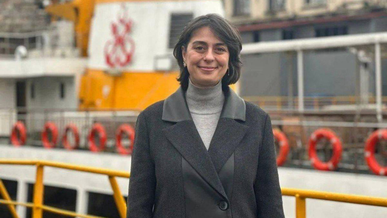 İçişleri Bakanlığı: Üsküdar Belediye Başkanı Sinem Dedetaş görevden uzaklaştırıldı