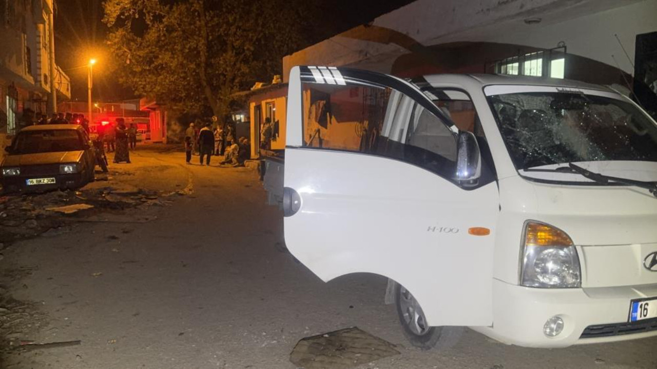 Mahalleye yeni taşınanlara kurşun yağdırdılar! 14 yaşındaki çocuk yaralandı