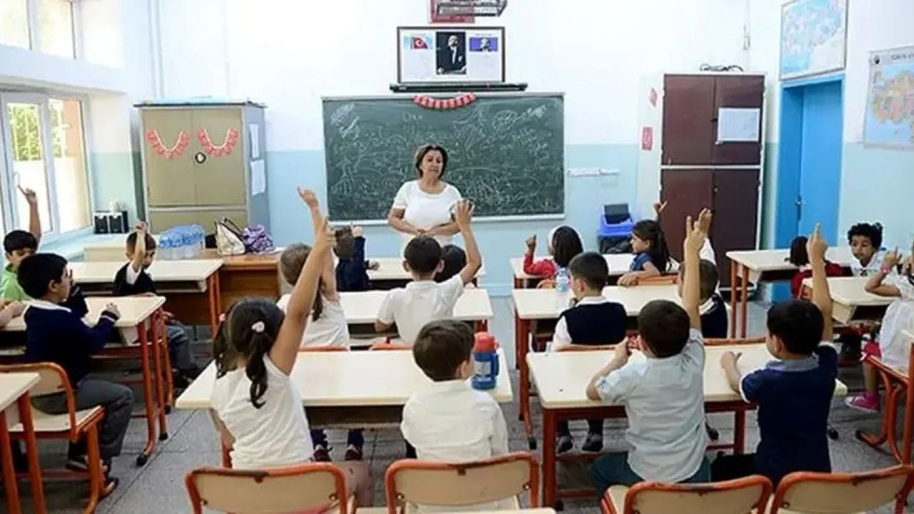 MEB 2026-2027 çalışma takvimi ve okulların açılış tarihi belli oldu