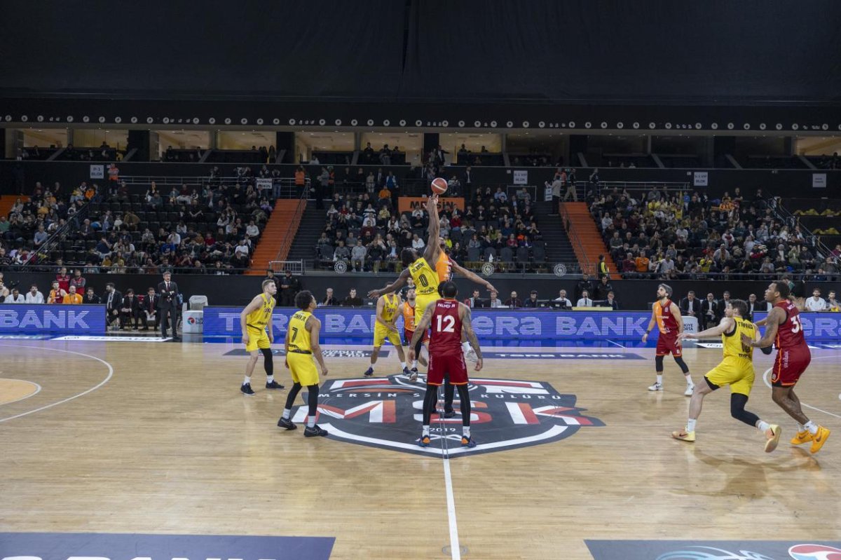 MSK, Galatasaray'ı 114-76 Mağlup Etti