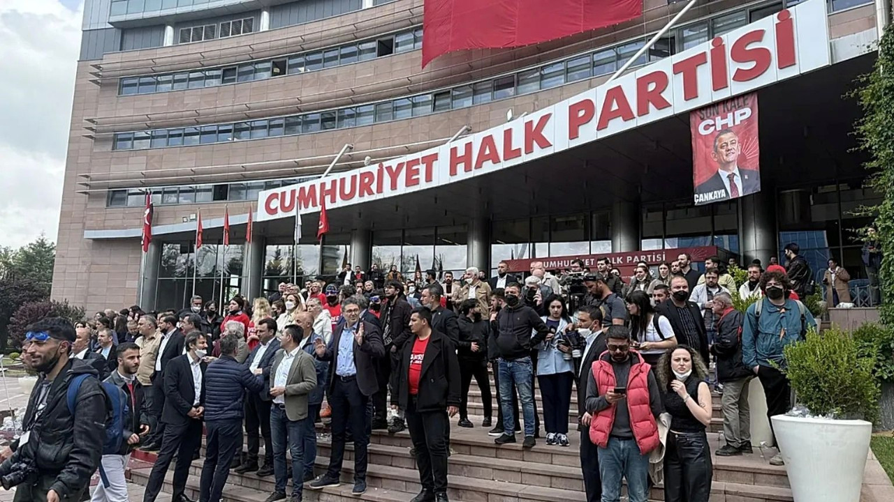 Son dakika: CHP'de Olağanüstü Kurultay için mahkemeye başvuruldu!