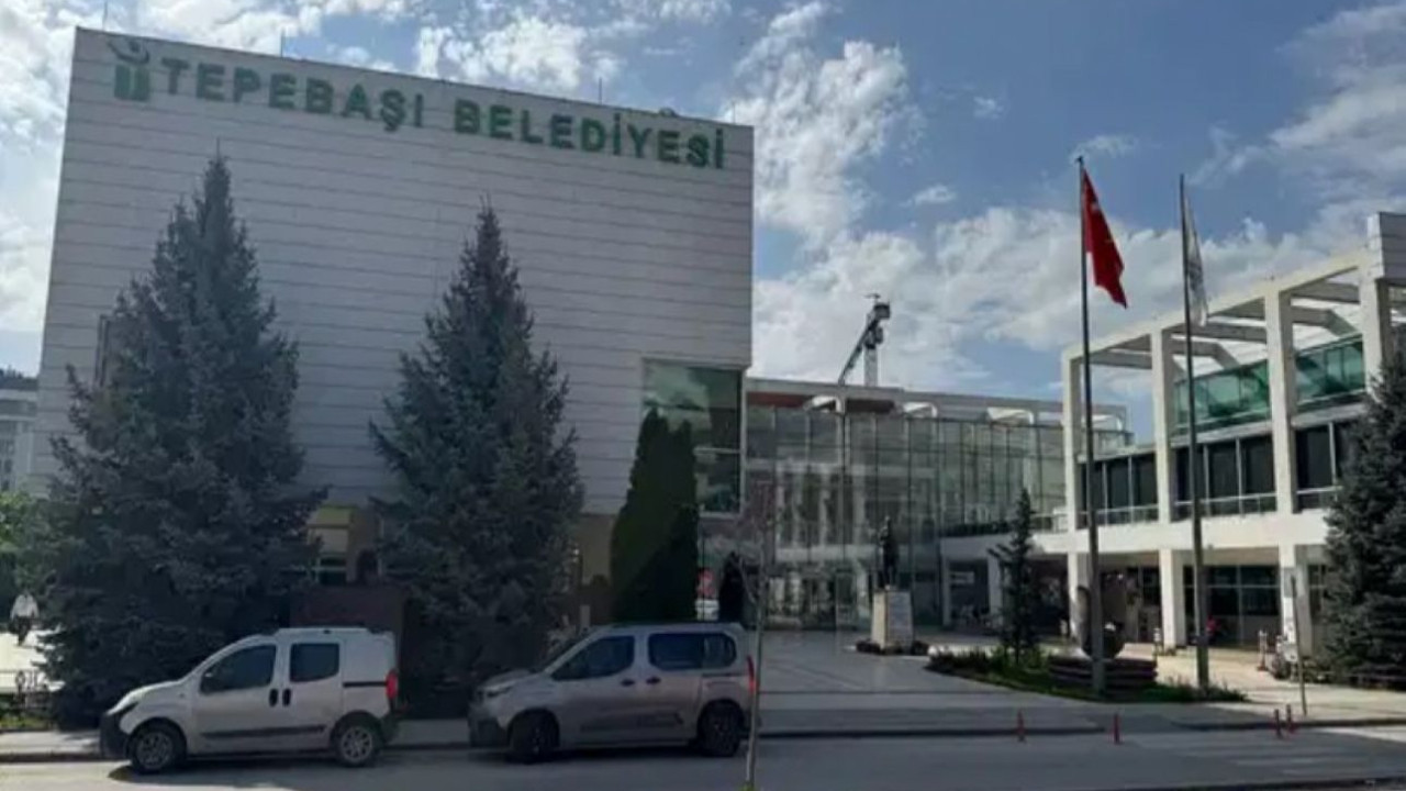 Tepebaşı’nda 60 şüpheliye baskın: Belediye personeli ve şirket sahipleri gözaltında!