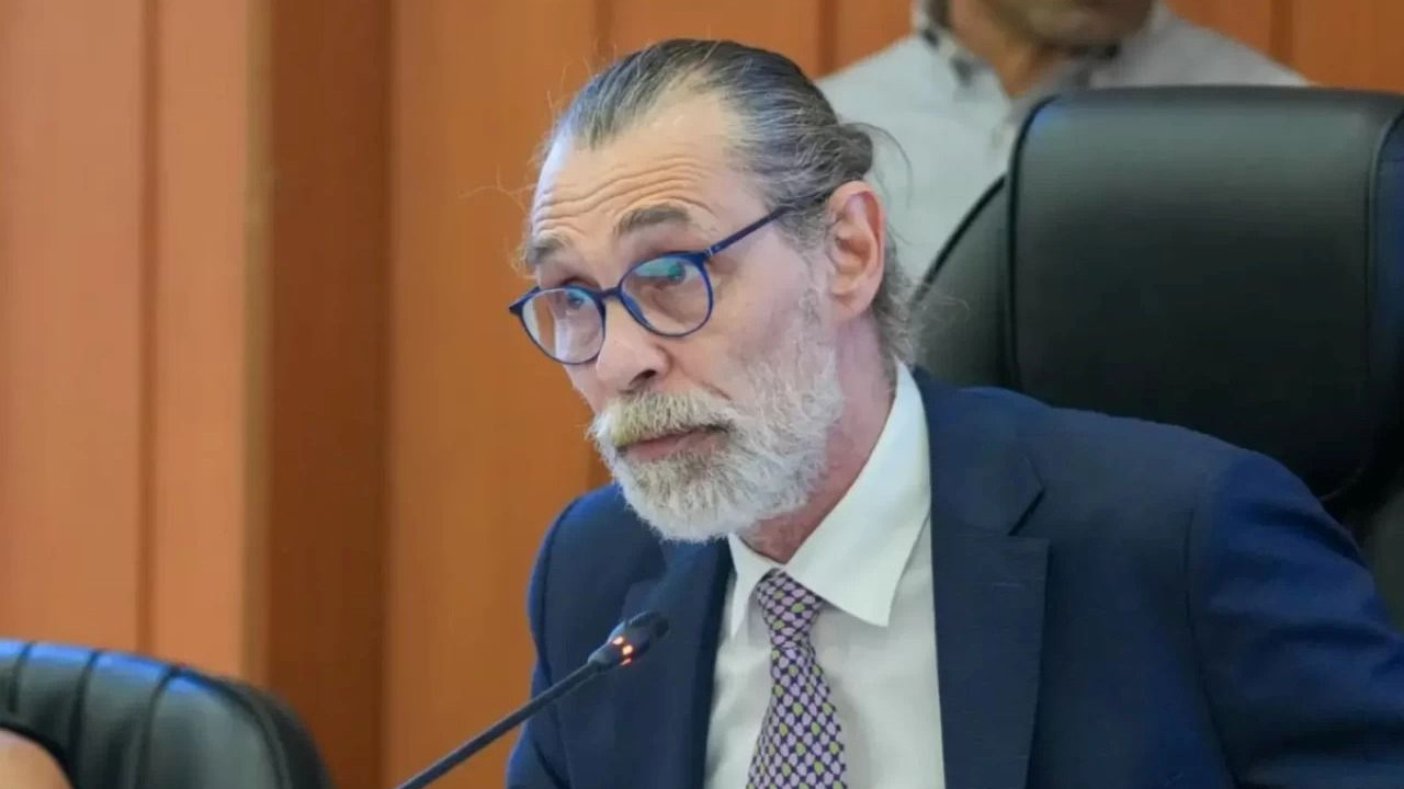 Tutuklu Etimesgut Belediye Başkanı Erdal Beşikçioğlu'nun esrar testi pozitif çıktı!